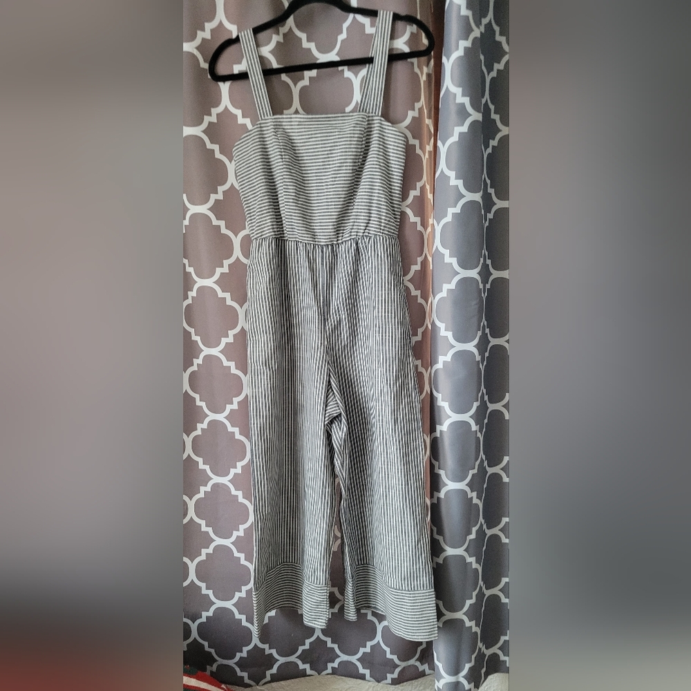 Adorable Navy and White Striped Sleeveless Cropped Jumpsuit